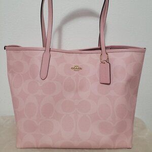 NWT！COACH LARGE CITY TOTE IN SIGNATURE CANVAS（CAL49）Pink Powder